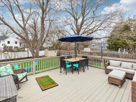 28 Spruce Drive Shrewsbury Boro NJ 07702