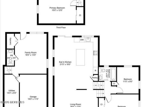 28 Spruce Drive Shrewsbury Boro NJ 07702