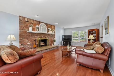 34 Buttonwood Drive Marlboro NJ 07746