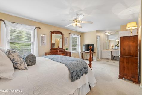 34 Buttonwood Drive Marlboro NJ 07746