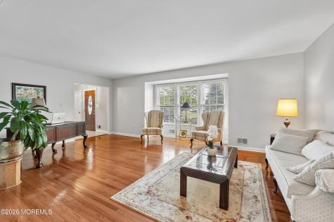 34 Buttonwood Drive Marlboro NJ 07746