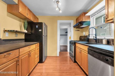 241 Addison Avenue Collingswood NJ 08108