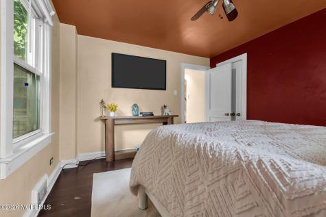 241 Addison Avenue Collingswood NJ 08108