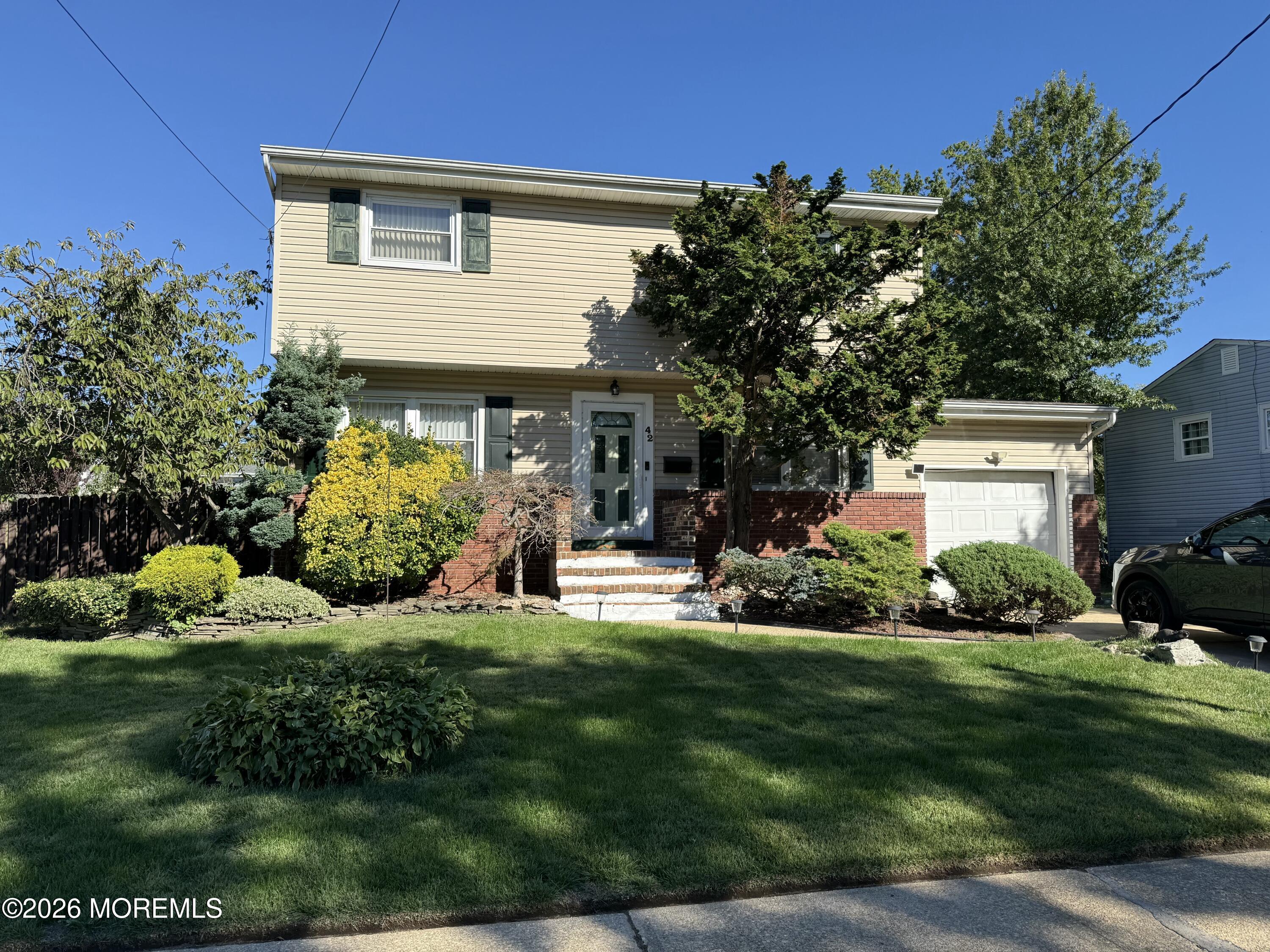 42 Dartmouth Drive Hazlet NJ 07730