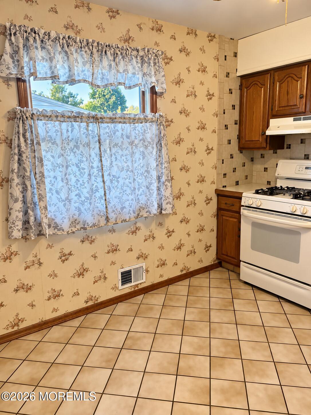 42 Dartmouth Drive Hazlet NJ 07730