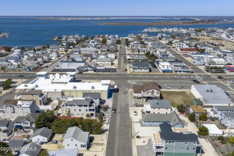 111 E 22nd Street Ship Bottom NJ 08008