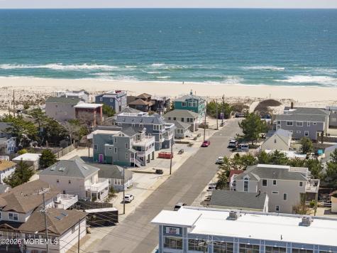 111 E 22nd Street Ship Bottom NJ 08008