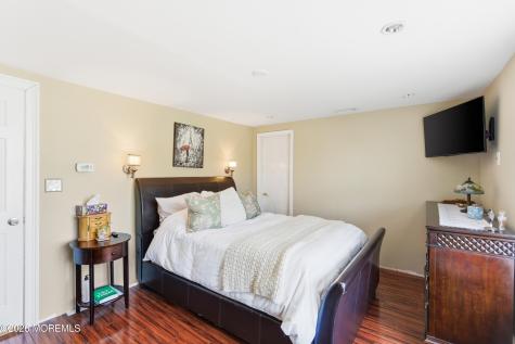 120 Whalepond Road Oakhurst NJ 07755