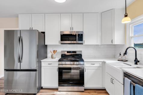 31 Vail Street Toms River NJ 08757