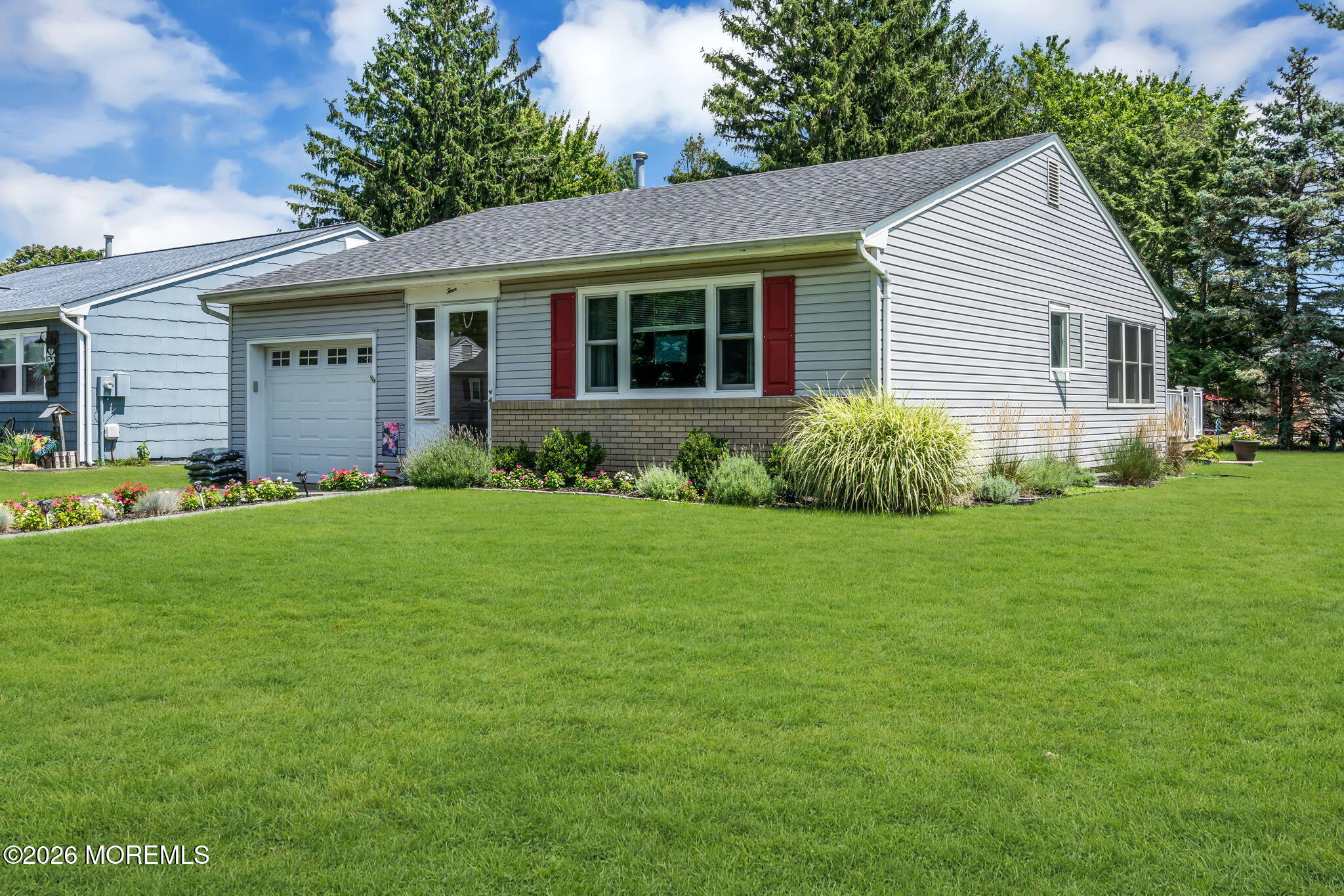 4 Basset Drive Toms River NJ 08757