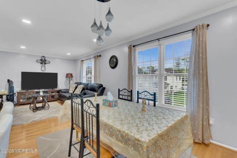 6 Ives Court Monroe NJ 08831