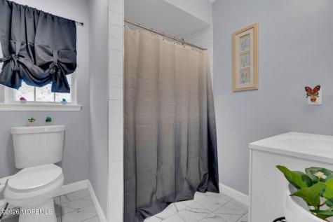 6 Ives Court Monroe NJ 08831