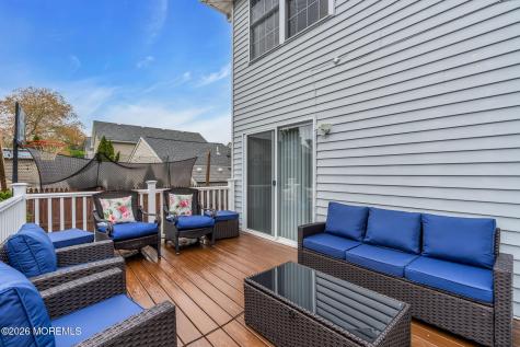 6 Ives Court Monroe NJ 08831