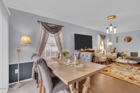 6 Ives Court Monroe NJ 08831