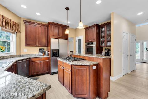 73 Paulson Road Wrightstown NJ 08562