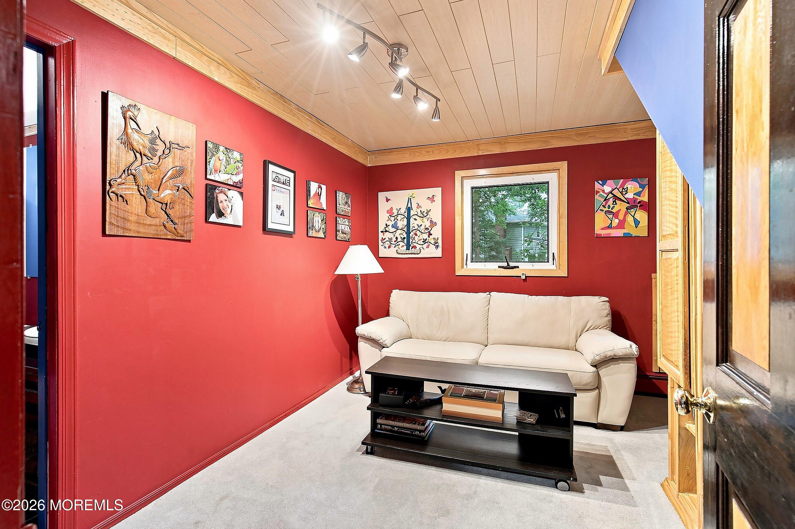 20 Rimwood Drive Lincroft NJ 07738