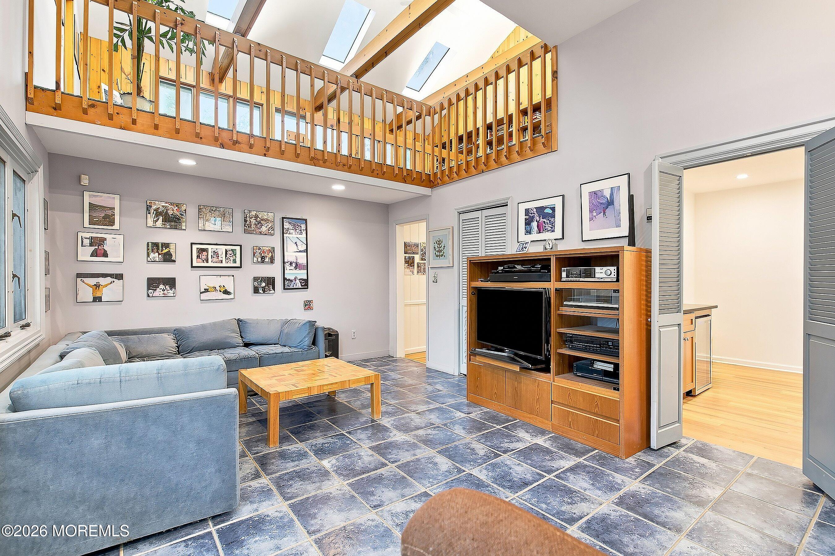 20 Rimwood Drive Lincroft NJ 07738