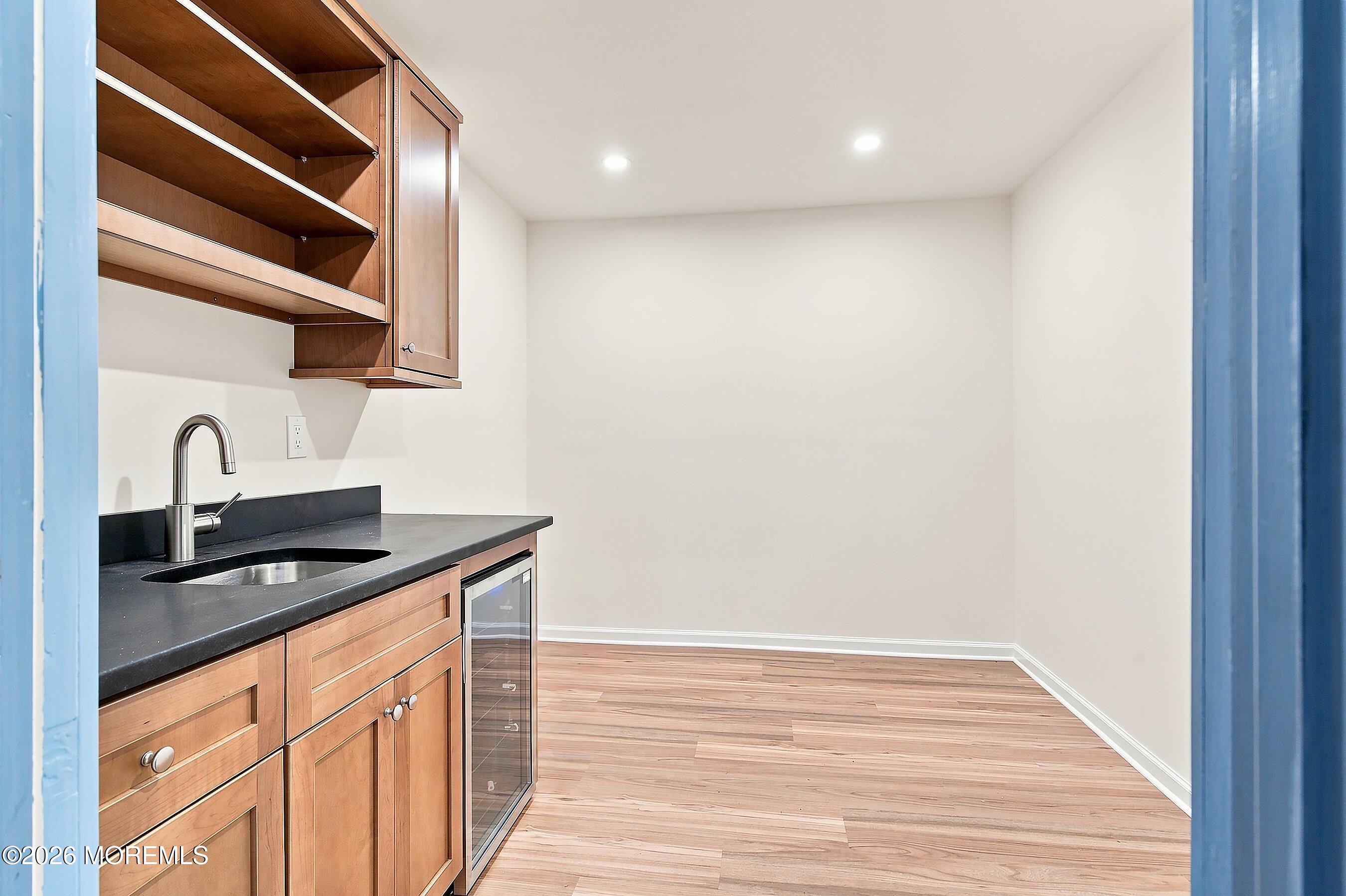 20 Rimwood Drive Lincroft NJ 07738