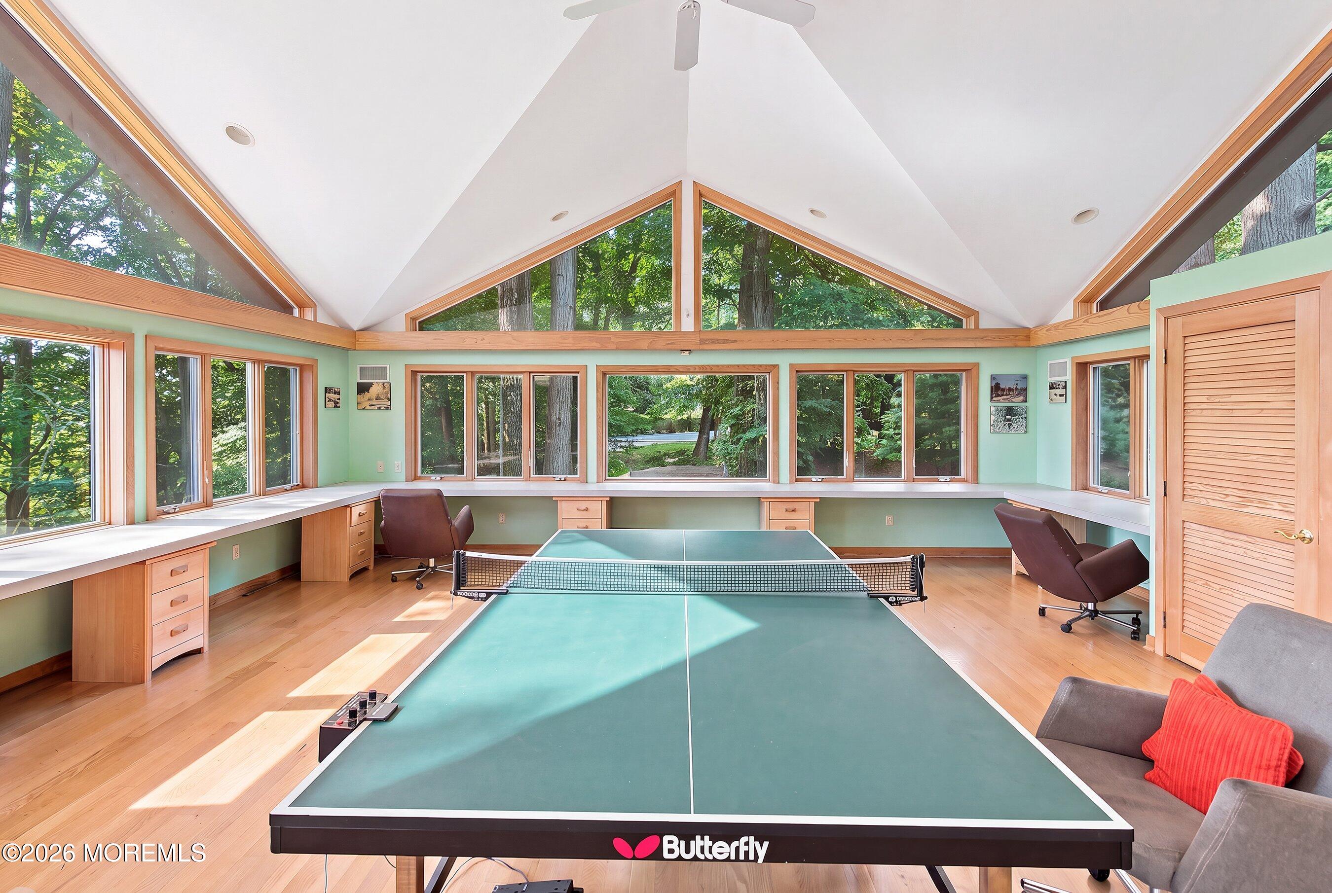 20 Rimwood Drive Lincroft NJ 07738