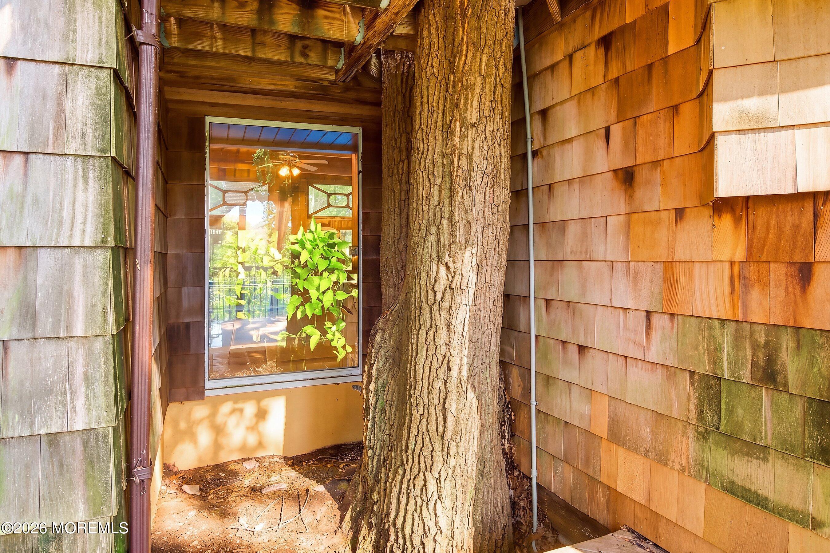 20 Rimwood Drive Lincroft NJ 07738