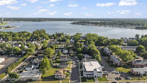 34 Lipman Place Neptune City NJ 07753