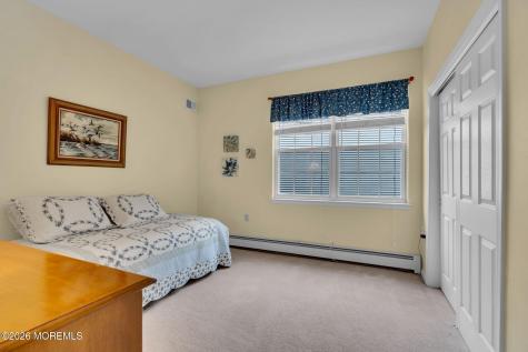 28 Turtle Creek Run Barnegat NJ 08005