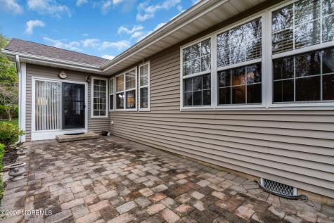 28 Turtle Creek Run Barnegat NJ 08005