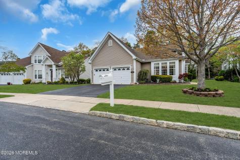 28 Turtle Creek Run Barnegat NJ 08005