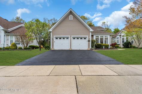 28 Turtle Creek Run Barnegat NJ 08005