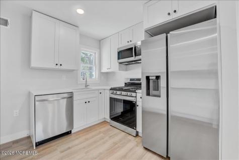 39 Point O Woods Drive Toms River NJ 08753