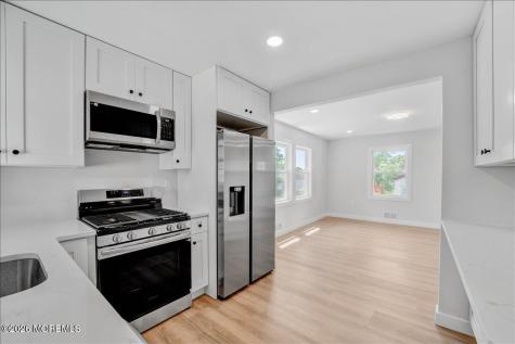 39 Point O Woods Drive Toms River NJ 08753