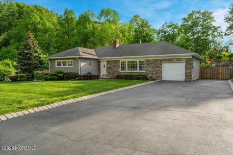 259 Hamiltonian Drive Middletown NJ 07701