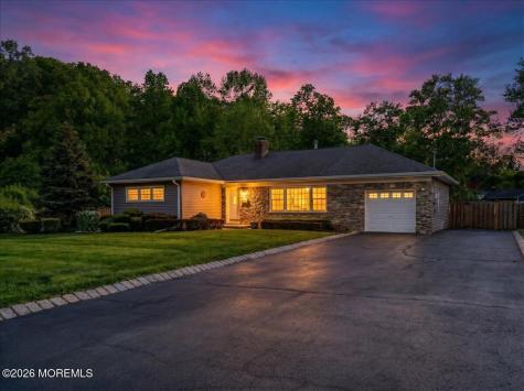 259 Hamiltonian Drive Middletown NJ 07701