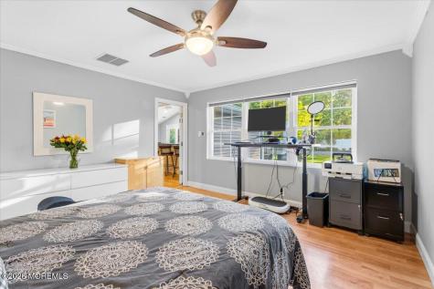 259 Hamiltonian Drive Middletown NJ 07701