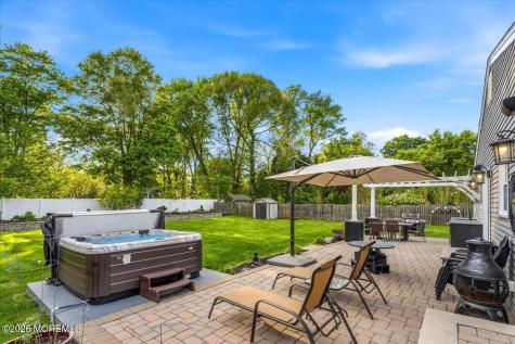 259 Hamiltonian Drive Middletown NJ 07701