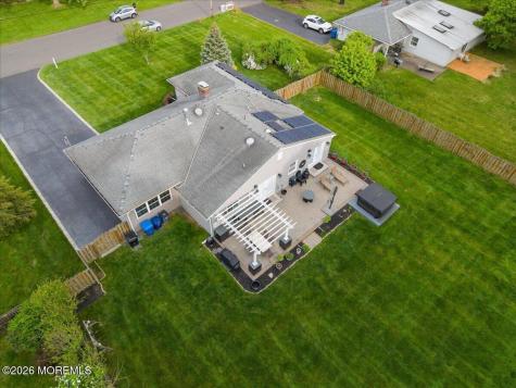 259 Hamiltonian Drive Middletown NJ 07701