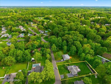 259 Hamiltonian Drive Middletown NJ 07701