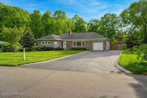 259 Hamiltonian Drive Middletown NJ 07701