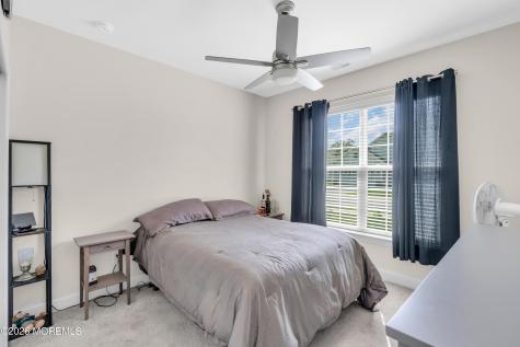 50 Woodside Lane Whiting NJ 08759