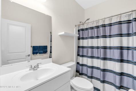 50 Woodside Lane Whiting NJ 08759