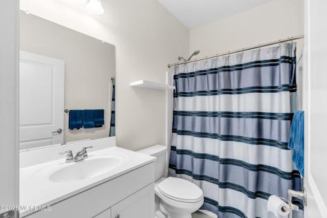 50 Woodside Lane Whiting NJ 08759