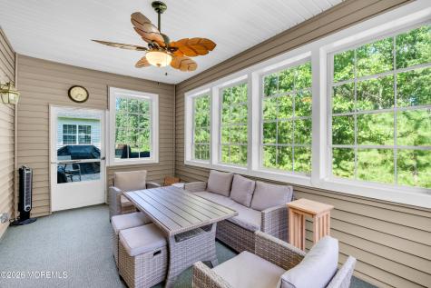 50 Woodside Lane Whiting NJ 08759