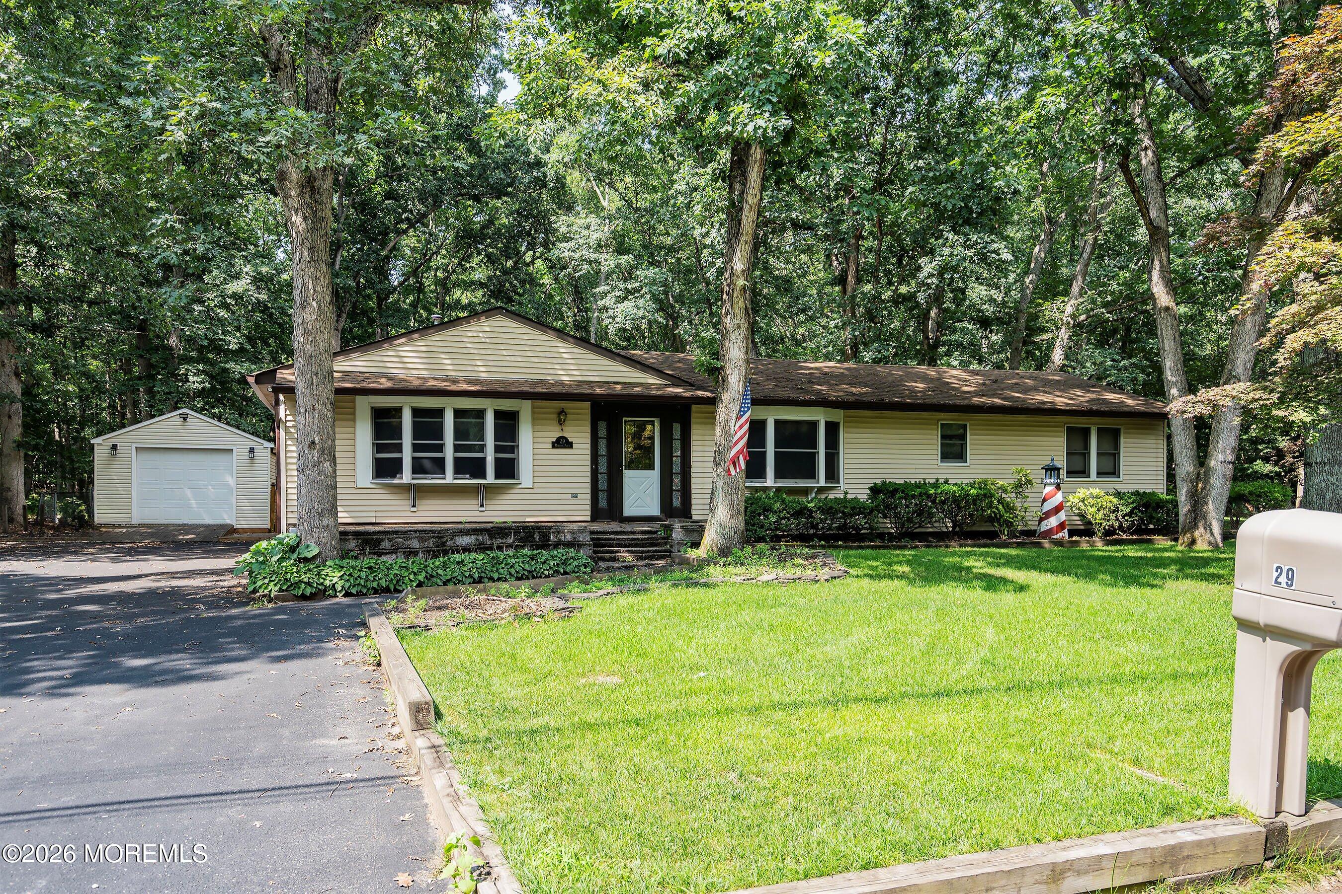 29 Murdock Place Jackson NJ 08527
