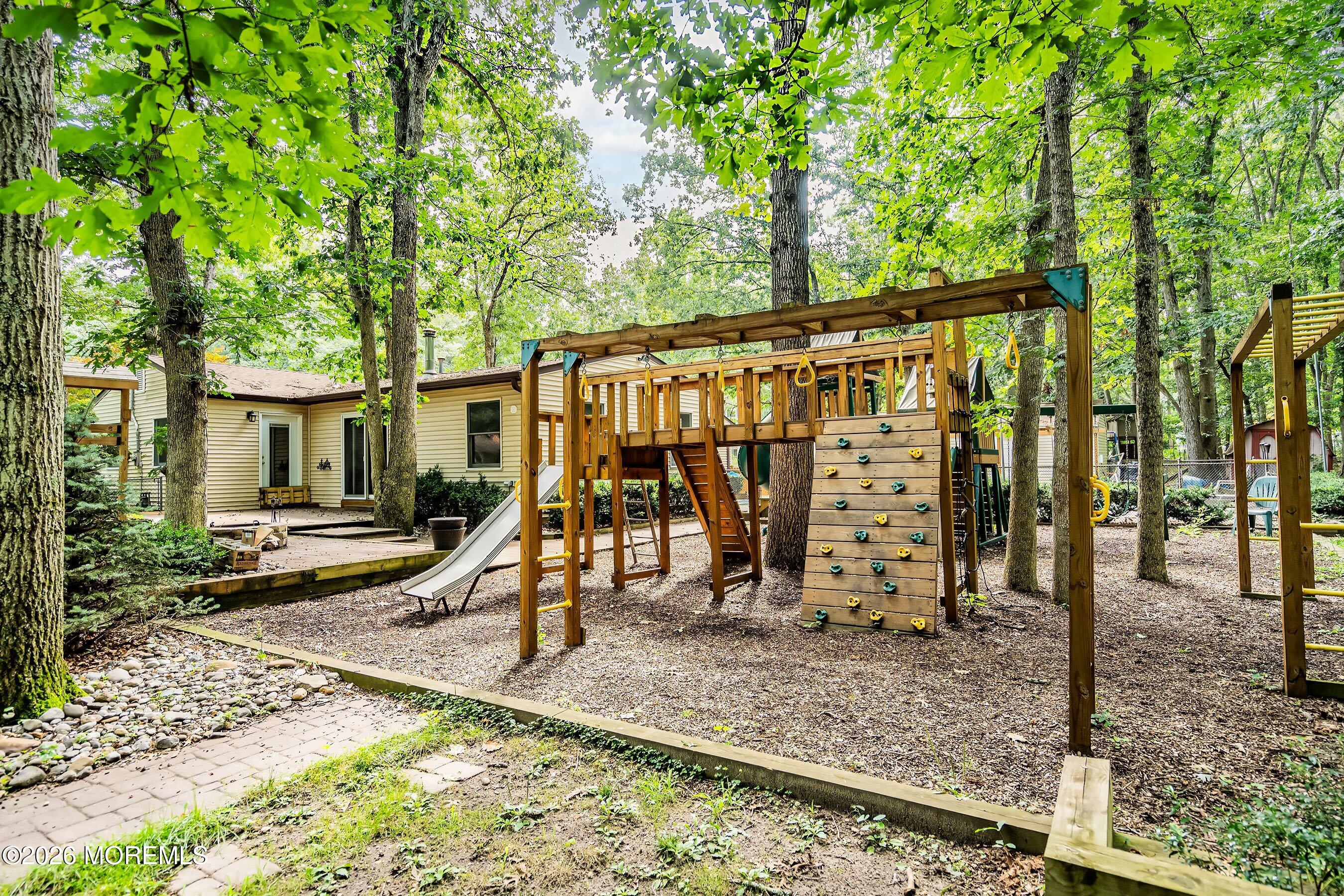 29 Murdock Place Jackson NJ 08527