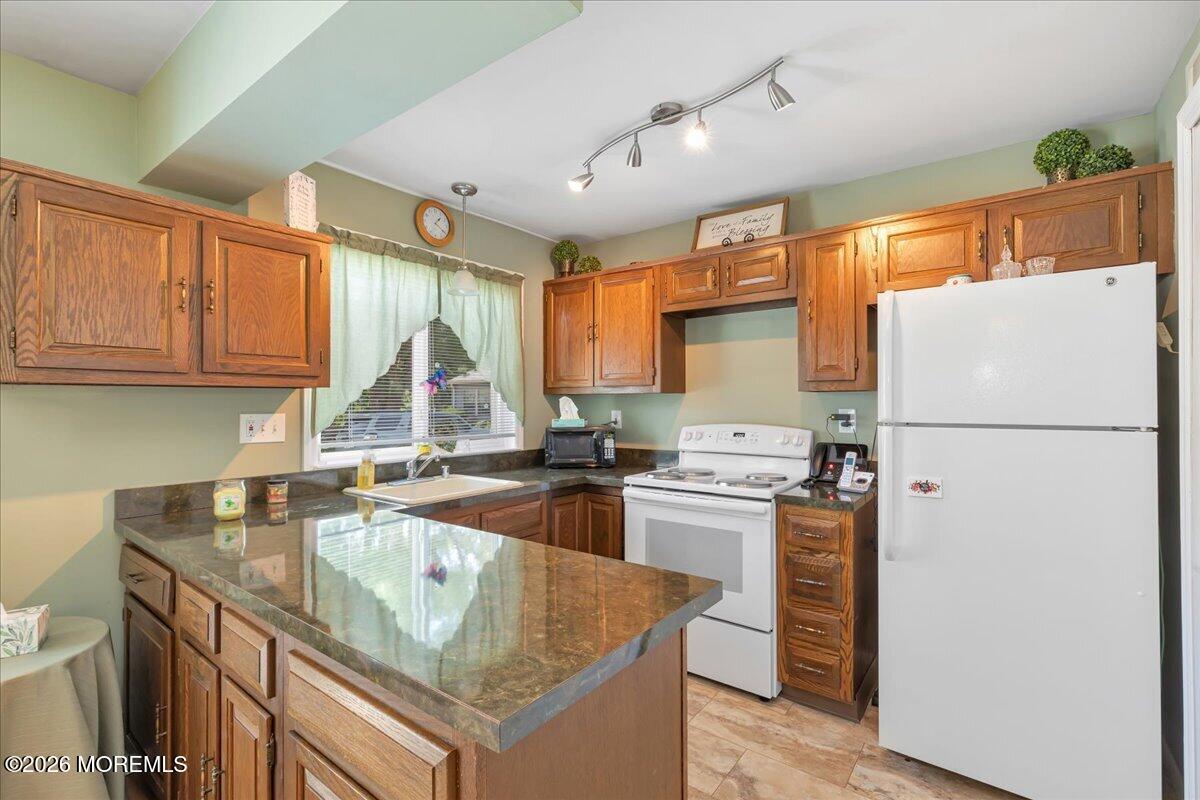 585B Kevin Court Manchester NJ 08759