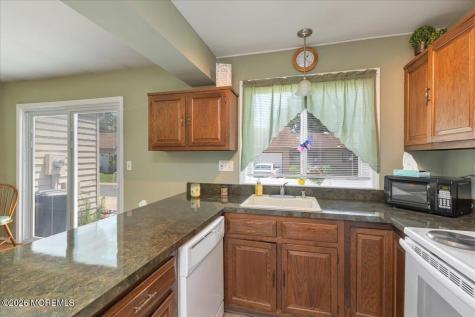 585B Kevin Court Manchester NJ 08759