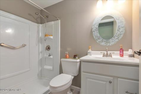 585B Kevin Court Manchester NJ 08759