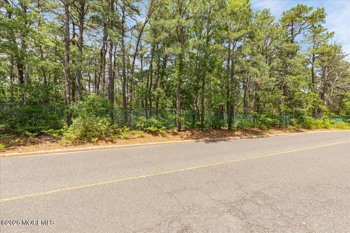 585B Kevin Court Manchester NJ 08759