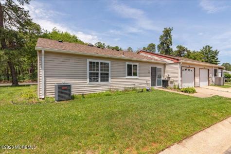585B Kevin Court Manchester NJ 08759