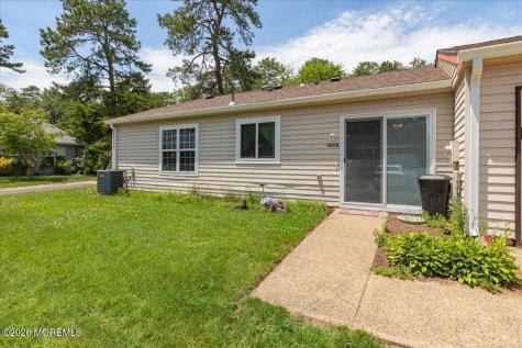585B Kevin Court Manchester NJ 08759